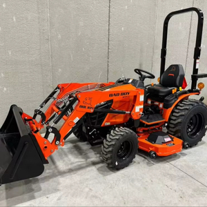 Nuevo Tractor Compacto Bad Boy 1025H con Motor Diésel de 24 HP, 4WD, Bomba 105, Cargador Frontal, Cortadora de Césped de Montaje Medio, para Uso Agrícola - Product Image 1