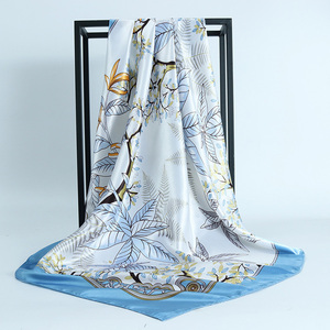 Nuevo estilo Tudung Bawal Square Satin Silk Hijab Impreso Chales de lujo Hermosa bufanda de Invierno <span class=keywords><strong>para</strong></span> mujer - Product Image 5
