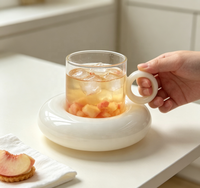 Ensemble tasse et soucoupe en verre borosilicate fait main, avec anse unique en forme d'anneau, soucoupe blanche en forme de donut, pour café, thé, latte, avec plateau, idéal pour les fêtes