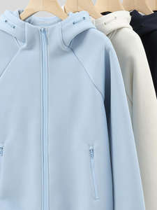 Chaqueta de Sudadera con Capucha para Hombre, Estilo Cardigan, Color Sólido, Manga Raglán, Logotipo Personalizado, Cierre Líquido, Otoño-Invierno - Product Image 3