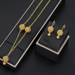 Juego de Joyería de Moda para Mujer JXX, 2 Piezas, Diseño de Latón, Chapado en Oro, Collar y Pendientes para Boda, Fiesta, Compromiso - Product Image 1