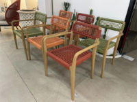 Ensemble de salle à manger moderne et confortable en teck pour l'extérieur, 4/6 places, table et chaises de patio/jardin avec sièges en corde tressée pour cour et appartement