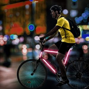 Décoration de pare-chocs arrière de voiture Avertissement de sécurité Autocollant réfléchissant Véhicule Bicyclette Moto Décalcomanies universelles à coller - Product Image 5