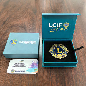 Op maat gemaakte gepersonaliseerde magnetische geschenkdoos voor het opbergen van emaille pins & badges - Product Image 2