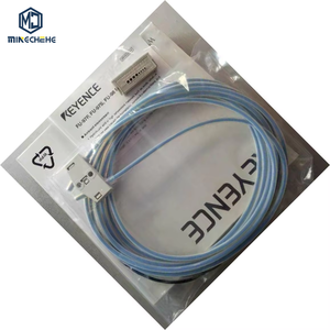 Capteur à fibre optique étanche à faisceau traversant FU-95W IP67, détection 4000 mm, filetage M4, 2 m, découpe libre - Product Image 1