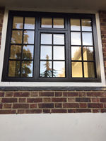 Fenêtres à auvent en aluminium de style colonial - Vitres divisées, aspect classique, performance moderne