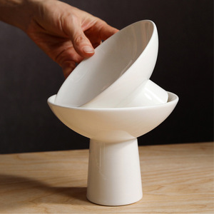 Piatto per Frutta in Ceramica Stile Corte, Ciotola Minimalista, Piatto per Tè e Snack da Ristorante, Coppa Creativa Semplice per Gelato - Product Image 6