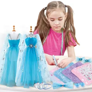 Samtoy Custom Pretend Play Dress Up Spielzeug DIY Design Craft Handmade Display Mode Matching Girl Kleine Puppe Zubehör Kleidung