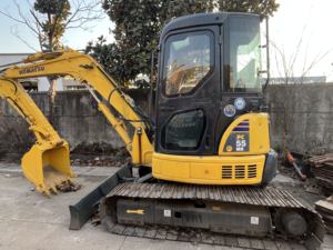 Mini-excavatrice Komatsu d'occasion de 5,5 tonnes, d'origine japonaise, bien entretenue, en bon état, modèle Komatsu PC 55MR - Product Image 6