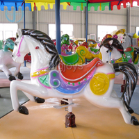 Manège simple et amusant à 16 places avec remorque, idéal pour les parcs à thème, les événements extérieurs et les fêtes foraines pour enfants, à vendre.