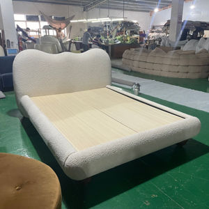 Muebles para Dormitorio de Hotel, Cama King Size Tapizada con Paneles de Tela y Plataforma - Product Image 5