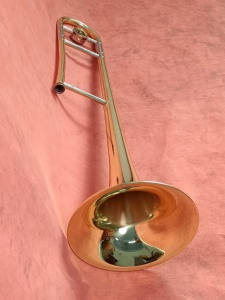Trombone ténor professionnel en laiton, clé Bb/F, laqué or, pour la vente en gros - Product Image 5
