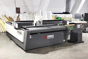 Máquina de corte digital oscilante <span class=keywords><strong>para</strong></span> pegatinas adhesivas y pancartas de tela UV - Product Image 4