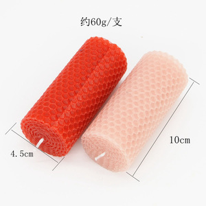 Candele a pilastro in cera d'api - Formato piccolo 5 cm x 5 cm Candele in pura cera d'api per decorazioni domestiche, sane e naturali, fatte a mano - Product Image 2