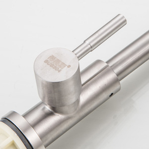 ก๊อกน้ำห้องครัวแบบก้านเดียว สแตนเลส 304 แบบยืดหยุ่น ติดตั้งบนเคาน์เตอร์ สไตล์ร่วมสมัย - Product Image 2