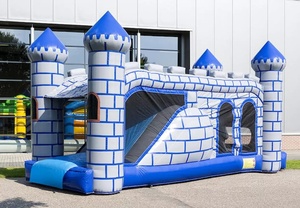 Château gonflable médiéval avec toboggan et trampoline, en PVC certifié EN14960, sécurité intégrale, pour extérieur, avec obstacles - Product Image 2