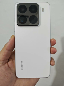 Teléfono Inteligente Usado Original Mi 15 Pro Blanco 256GB 512GB Desbloqueado Snapdragon 8 Elite Gen5 6.73'' OLED 120Hz 6100mAh 90W de Segunda Mano - Product Image 1