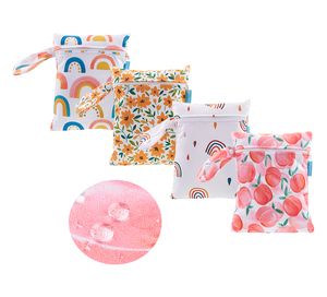 Elinfant OEM Bolsa de Pañales Reutilizable y Lavable para Bebé de 18*25 cm, Mini Bolsa Impermeable Personalizada para Pañales Mojados - Product Image 1