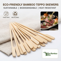 Bâtonnets de viande épicés traditionnels du Moyen-Orient pour les rassemblements Brochettes de mouton BBQ Brochettes de fruits de mer surgelés Combo de brochettes de viande pour les fêtes