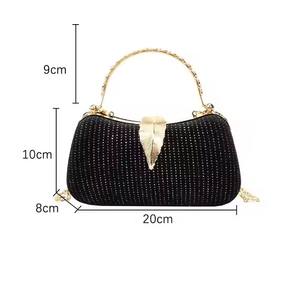 THK0245 vente en gros de pochettes de soirée pour femmes à la mode sac à main de fête sac à bandoulière avec chaîne sac à bandoulière - Product Image 2