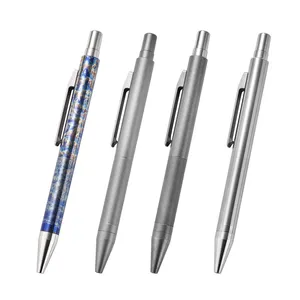 قلم تيتانيوم متعدد الوظائف مزود بشعار متعدد الاستعمالات قلم تكتيكي للدفاع عن النفس متعدد الوظائف قلم حبر جاف راقي مزود بشعار
