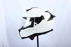 <span class=keywords><strong>Casque</strong></span> <span class=keywords><strong>de</strong></span> moto à couverture complète certifié DOT avec matériau ABS à dégagement rapide Quatre saisons Convient à la conception intégrale <span class=keywords><strong>de</strong></span> la grande <span class=keywords><strong>petite</strong></span> queue - Product Image 5