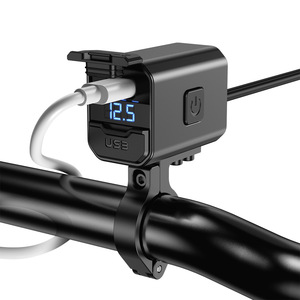 Cargador USB para motocicleta PD tipo C y cargador rápido 3.0 con voltímetro, adaptador SAE a USB de desconexión rápida a prueba de agua - Product Image 5