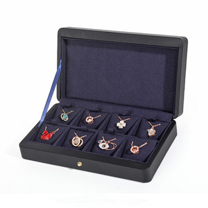 Présentoir à bijoux en velours blanc portable de luxe, ensemble bleu, avec bracelet en cuir personnalisable, plateau en bois rose, sac de rangement et présentoir à boucles d'oreilles - Vente en gros - Product Image 3