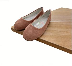 Chaussures plates Mary Jane en daim personnalisables/OEM pour filles, chaussures d'école confortables en velours noir avec sangle réglable, chaussures pour enfants. - Product Image 3