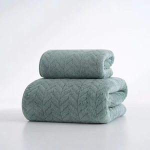 Coral Fleece <b>Bath</b> <b>Towels</b> <b>Set</b> 35x75cm 70x140cm Solid Color Soft Absorbent Home Use Face Washing Beach <b>Towels</b> - Product Image 4