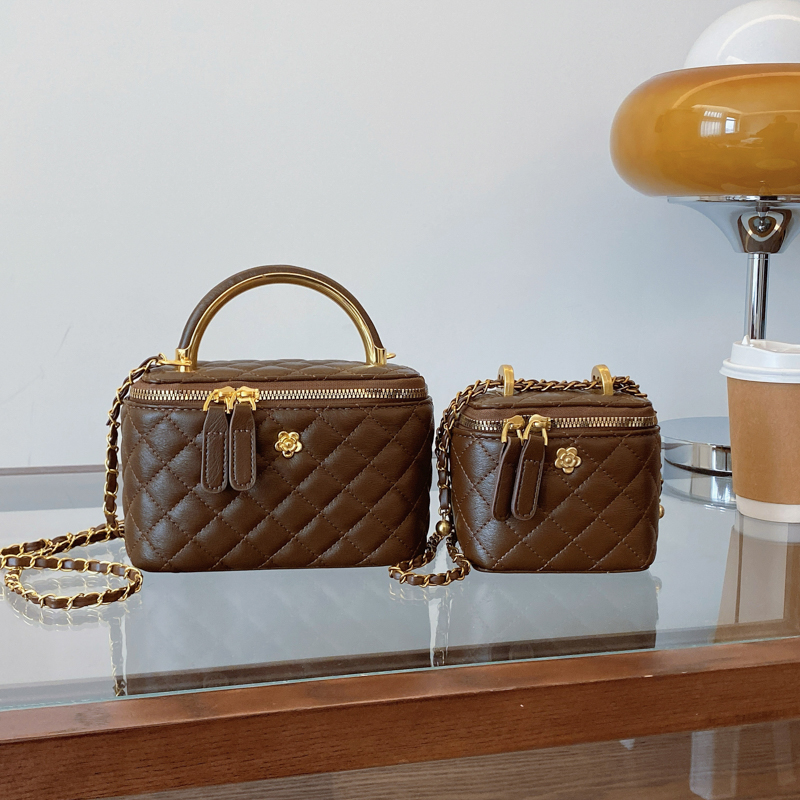 otrain designer totes 2018