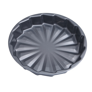 Molde para pastel en espiral, herramienta para hornear redonda antiadherente de acero al carbono para uso doméstico - Product Image 4