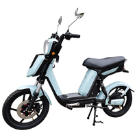Scooters électriques conçus intelligemment, scooter super léger, véhicule électrique rapide, cyclomoteur pour les déplacements en ville