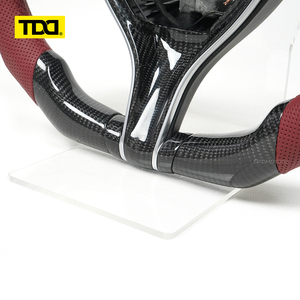 พวงมาลัยคาร์บอนไฟเบอร์แท้ TDD พร้อมไฟ LED สำหรับมาเซราติ - Product Image 4