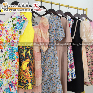 KingAAA Robes Courtes Vintage en Coton pour Femmes, Style Mignon, Seconde Main, Prix Abordable, Vêtements en Gros, Stock de Balles de Vêtements Usagés - Product Image 2