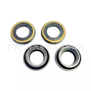Toyota Valve Cover <b>Gaskets</b> 11213-30040 23681-0L010 23682-30020 For 12KD Engine Standard Size - Product Image 1
