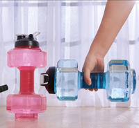 Bouteille d'eau d'haltère sport plus favorisée par les amateurs de fitness adaptée à la bouteille d'eau GYM