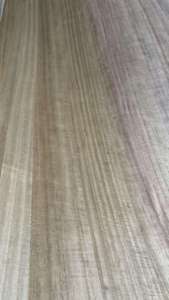 Maßgefertigtes 0,3mm 0,4mm Paulownia Massivholzfurnier <span class=keywords><strong>Hinoki</strong></span> Dekoratives Geprägtes Holzfurnier für Hotelgebrauch zum Fabrikpreis - Product Image 3