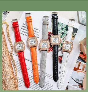 Reloj de pulsera cuadrado de lujo para mujer, elegante y de alta gama, reloj de cuarzo moderno. - Product Image 6