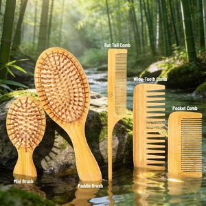 Lot en gros de brosses à cheveux en bois de bambou naturel et peignes démêlants à dents larges avec peigne à queue de rat et brosses à poils naturels - Product Image 3