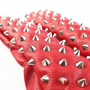 En gros, Housses de tête de clubs de golf pour Driver, Fairway Wood et Hybride, en cuir blanc imperméable, avec rivets dorés en PC - Product Image 5