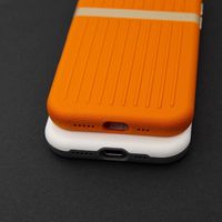 Coque de protection magnétique en alliage d'aluminium à rayures époxy XP1544 compatible avec iPhone 17 Pro Max, nouveau modèle S24 S22