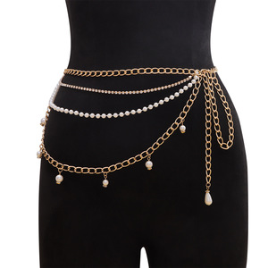 สายสร้อยเอวไข่มุกสำหรับผู้หญิงสีทองสี่ชั้นจี้กลมประดับร่างกายแบบลำลอง - Product Image 2