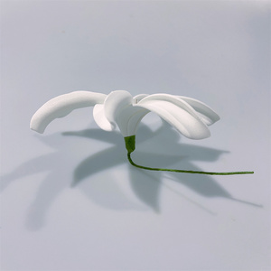 LUYI Flor de Tiare de Espuma de 12 CM, Flor para el Cabello, Gardenia Tahitiana, Estilo <span class=keywords><strong>Hawaiano</strong></span>, Flores Tropicales Hula, Adorno para el Cabello de Boda - Product Image 5
