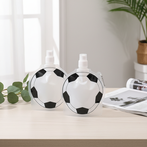 Bolsa <span class=keywords><strong>de</strong></span> PET con Forma <span class=keywords><strong>de</strong></span> Balón <span class=keywords><strong>de</strong></span> Fútbol OEM, con Pajita Integrada, Ecológica, Impresión <span class=keywords><strong>de</strong></span> Logotipo Personalizado del Equipo, para Ligas Juveniles <span class=keywords><strong>de</strong></span> Fútbol, Tiendas Minoristas, Jugos - Product Image 6