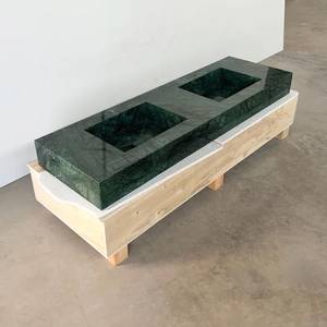 Lavabo de salle de bain en pierre naturelle, double vasque en marbre vert, artisanal, durable et luxueux - Product Image 2