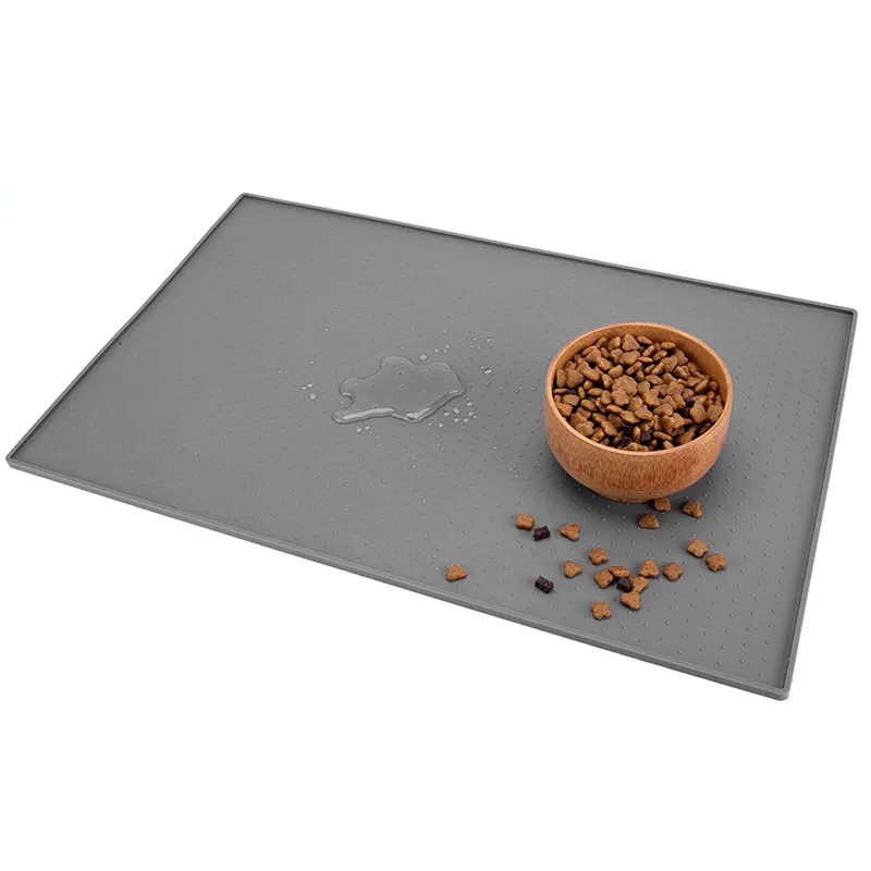 Basics Tapis de bol de nourriture et d'eau en silicone antidérapant imperméable Tapis d'alimentation pour animaux de compagnie