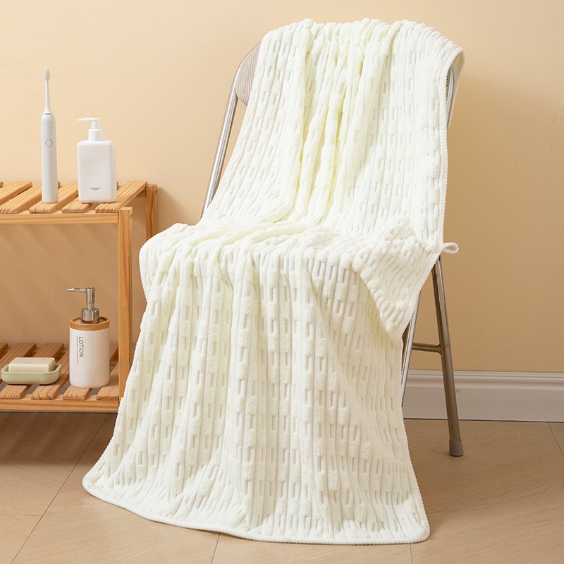 ออฟไวท์