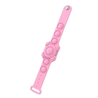 Nouvelle coque de protection créative style bracelet compatible avec le localisateur anti-perte Apple AirTag, en silicone, jouet à presser pour AirTags