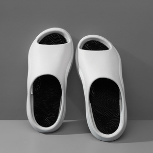 Sandali con cuscino <span class=keywords><strong>da</strong></span> <span class=keywords><strong>esterno</strong></span> per donna scarpe Casual estive <span class=keywords><strong>da</strong></span> spiaggia ciabatte con Logo personalizzato <span class=keywords><strong>da</strong></span> donna ciabatte infradito - Product Image 5